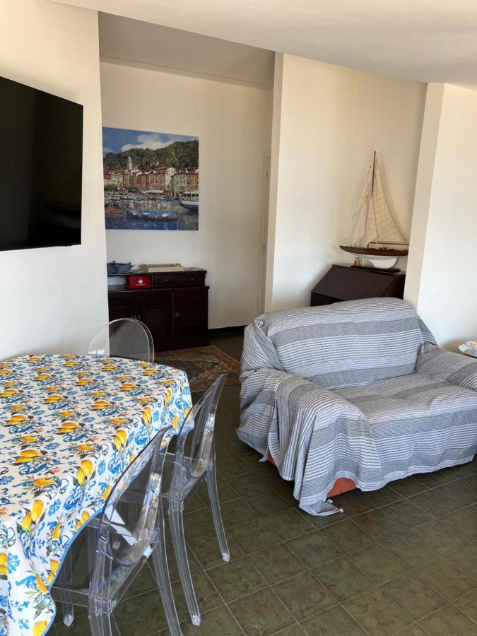 Nautilus Vista Mare Mozzafiato A 180 Gradi- Posto Auto Privato - 2 Camere Matrimoniali Piu 1 Divano Letto Singolo-Sky,Netflix-Wifi 200Mg Rapallo Dış mekan fotoğraf