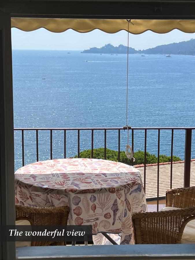 Nautilus Vista Mare Mozzafiato A 180 Gradi- Posto Auto Privato - 2 Camere Matrimoniali Piu 1 Divano Letto Singolo-Sky,Netflix-Wifi 200Mg Rapallo Dış mekan fotoğraf